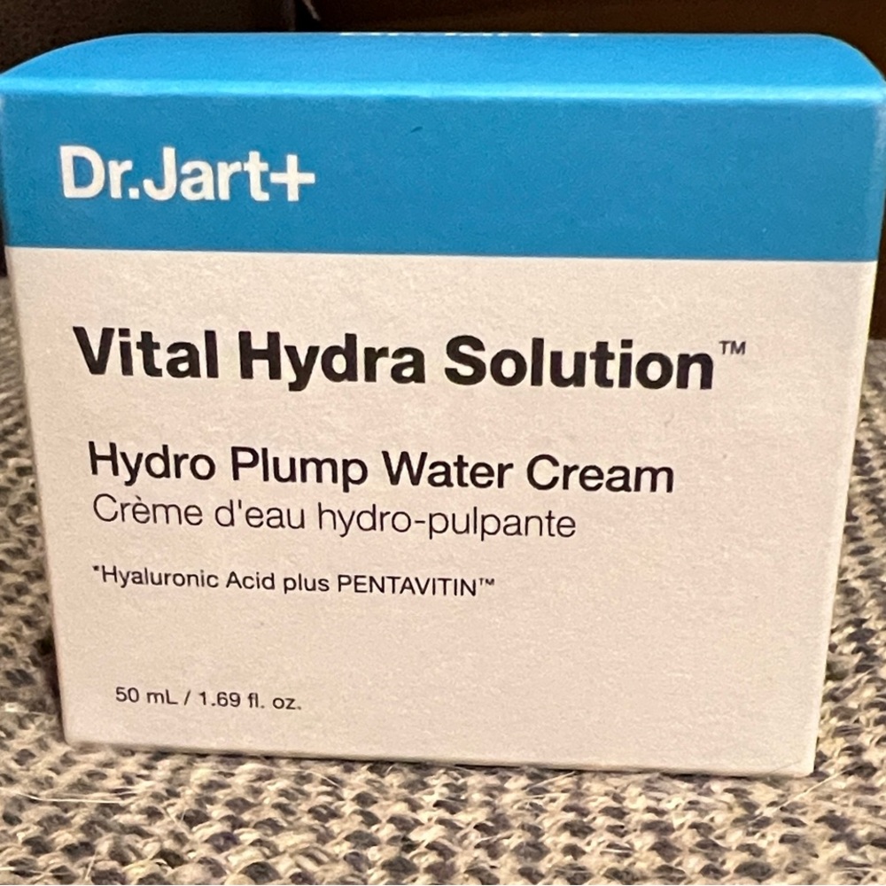 Vital Hydra Solution Hydro Plump Water Cream - NIB 1.69 fl oz - Picture 2 of 7